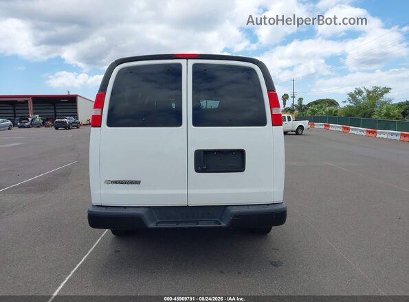 1GAWGEFFXH1302750 2017 CHEVROLET EXPRESS White 