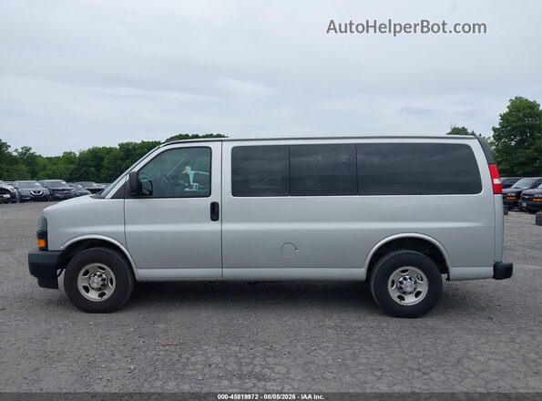 1GAWGEFG1K1280024 2019 CHEVROLET EXPRESS Silver 
