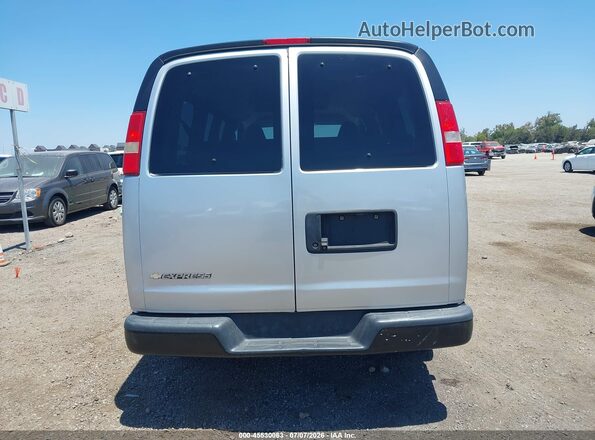 1GAWGEFG1K1287880 2019 CHEVROLET EXPRESS Silver Front view