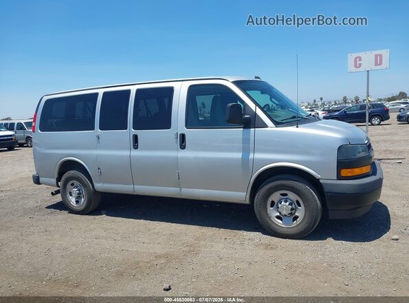 1GAWGEFG1K1287880 2019 CHEVROLET EXPRESS Silver 