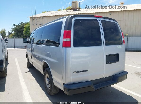 1GAWGEFG1K1287913 2019 CHEVROLET EXPRESS Silver Rear left