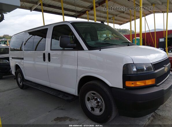 1GAWGEFG2J1300425 2018 CHEVROLET EXPRESS White 