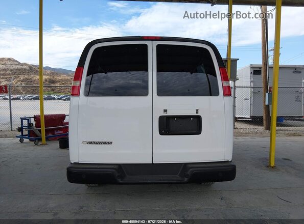 1GAWGEFG2J1300425 2018 CHEVROLET EXPRESS White 