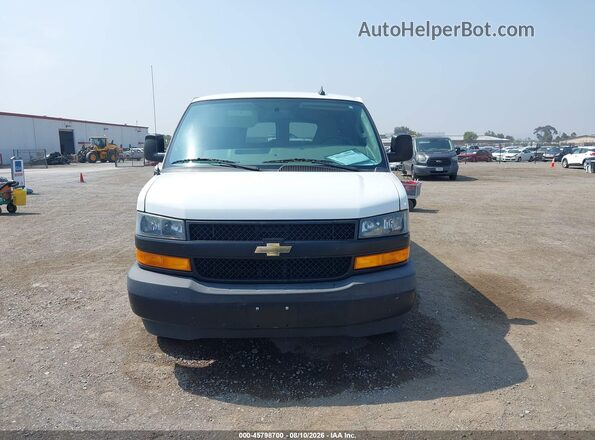 1GAWGEFG3K1289923 2019 CHEVROLET EXPRESS Белый Вид задней части салона