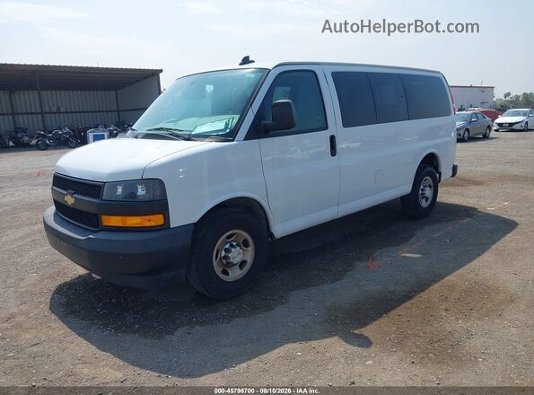 1GAWGEFG3K1289923 2019 CHEVROLET EXPRESS Белый Передняя левая четверть