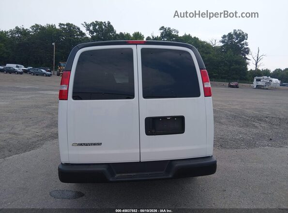 1GAWGEFG3K1326419 2019 CHEVROLET EXPRESS White 