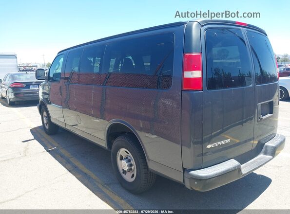 1GAWGEFG4H1294959 2017 CHEVROLET EXPRESS Gray Trasero izquierdo