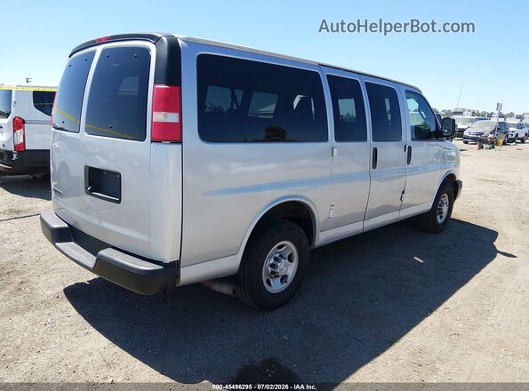 1GAWGEFG6K1287258 2019 CHEVROLET EXPRESS Silver Rear right