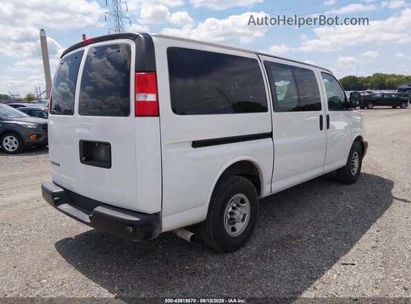 1GAWGEFG6K1330495 2019 CHEVROLET EXPRESS White Rear right