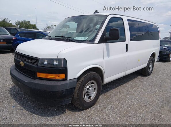 1GAWGEFG6K1330495 2019 CHEVROLET EXPRESS White Front left