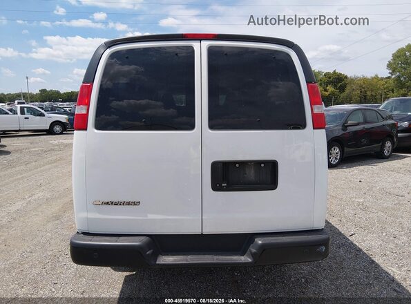 1GAWGEFG6K1330495 2019 CHEVROLET EXPRESS White 