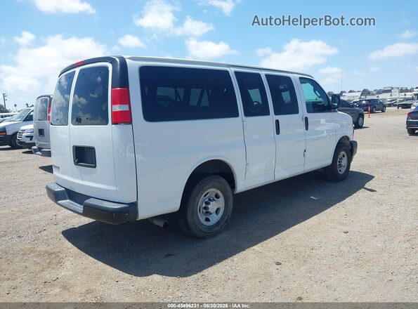 1GAWGEFG7K1282361 2019 CHEVROLET EXPRESS White Tył prawy