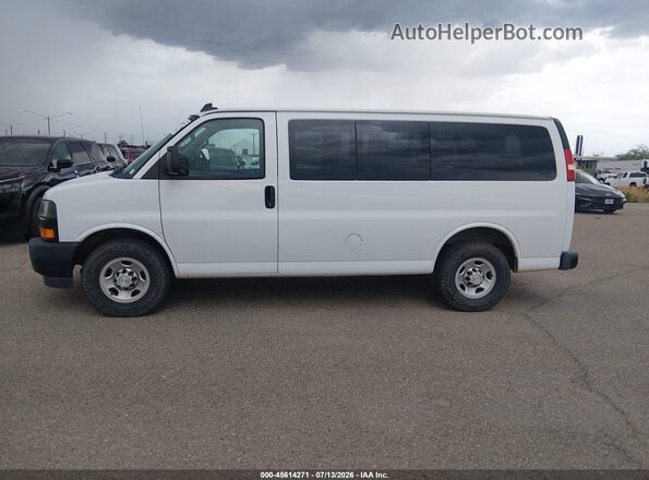 1GAWGEFG8K1184682 2019 CHEVROLET EXPRESS White 