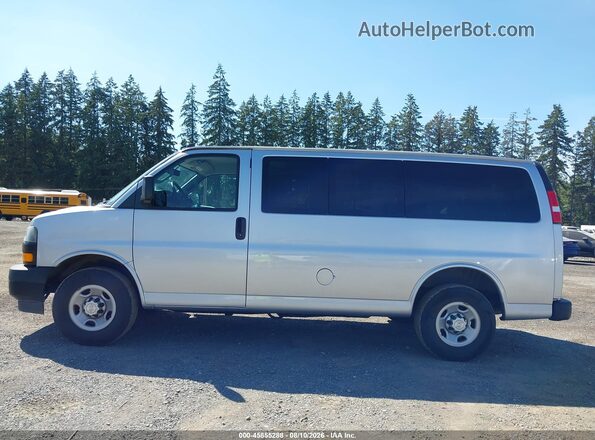 1GAWGEFG8K1282224 2019 CHEVROLET EXPRESS Silver Սալոնի 360 աստիճան տեսք
