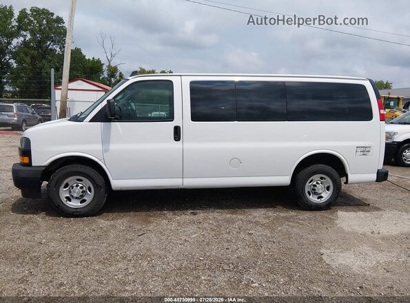 1GAWGEFG8K1334080 2019 CHEVROLET EXPRESS White Սալոնի 360 աստիճան տեսք