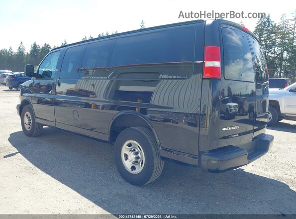 1GAWGEFGXJ1288878 2018 CHEVROLET EXPRESS Black Tył lewy