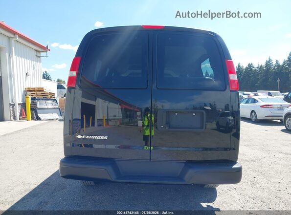 1GAWGEFGXJ1288878 2018 CHEVROLET EXPRESS Black 