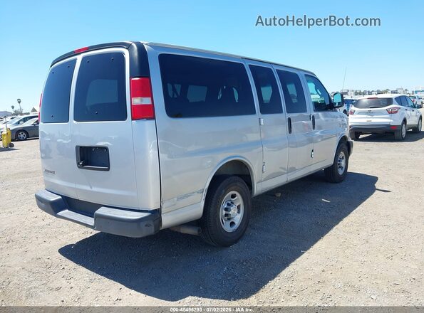 1GAWGEFGXK1288199 2019 CHEVROLET EXPRESS Silver Rear right