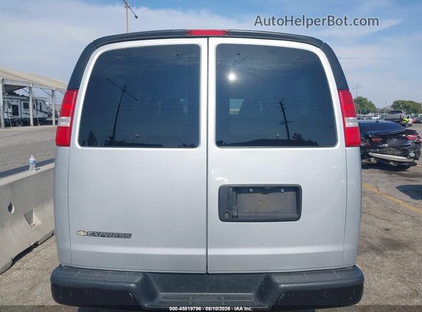 1GAWGEFGXK1341659 2019 CHEVROLET EXPRESS Silver 