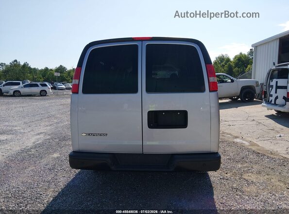 1GAWGEFP0P1112740 2023 CHEVROLET EXPRESS Silver 