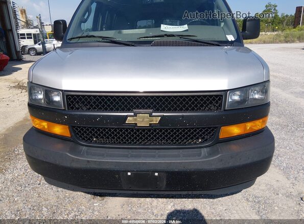 1GAWGEFP0P1112740 2023 CHEVROLET EXPRESS Silver Դիմացի տեսք