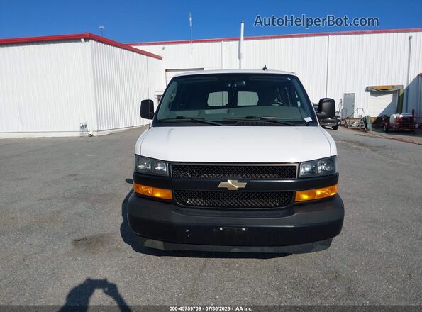 1GAWGEFP1P1120930 2023 CHEVROLET EXPRESS White Instrument cluster view