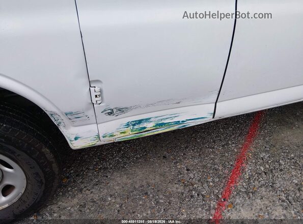 1GAWGEFPXL1256449 2020 CHEVROLET EXPRESS White Front view