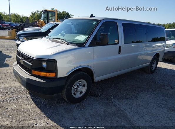 1GAZGNFF3H1293533 2017 CHEVROLET EXPRESS Silver Передня ліва чверть