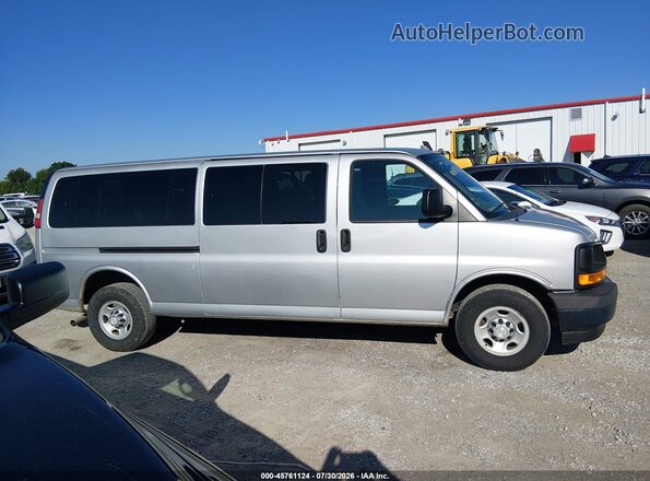 1GAZGNFF3H1293533 2017 CHEVROLET EXPRESS Silver 