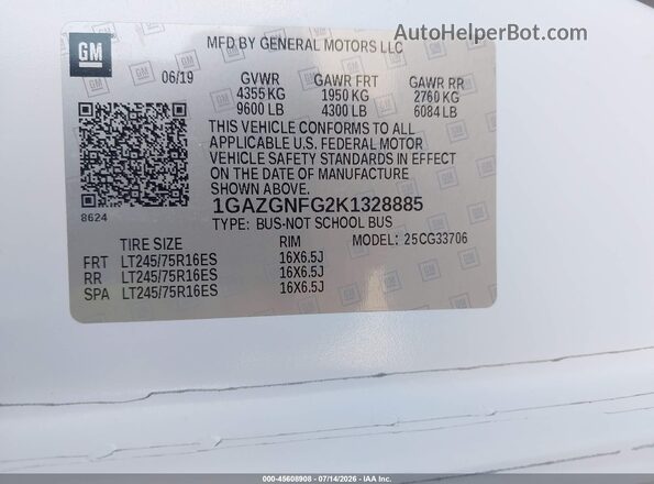 1GAZGNFG2K1328885 2019 CHEVROLET EXPRESS Белый Вид подкапотного пространства