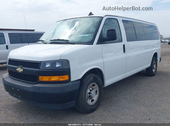 1GAZGNFG6K1355071 2019 CHEVROLET EXPRESS White Front left