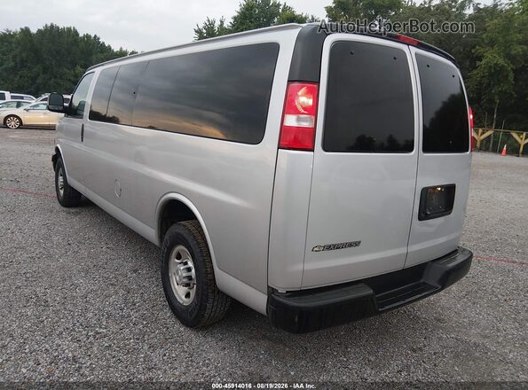 1GAZGNFP2L1252103 2020 CHEVROLET EXPRESS Silver Trasero izquierdo