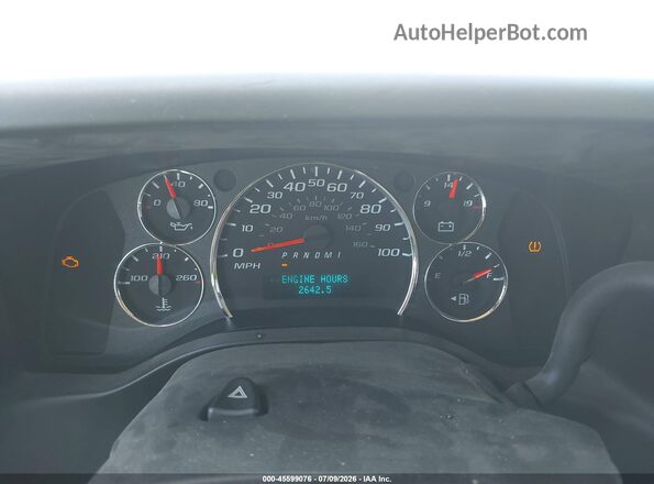 1GAZGNFP2L1256801 2020 CHEVROLET EXPRESS Белый Вид задних сидений