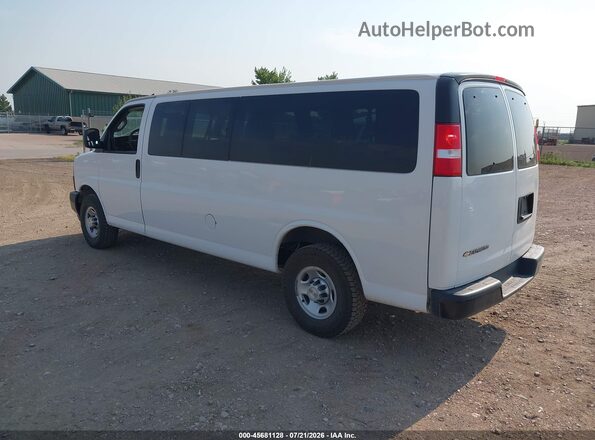 1GAZGNFP5R1204751 2024 CHEVROLET EXPRESS White Trasero izquierdo