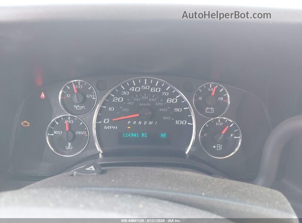 1GAZGNFP5R1204751 2024 CHEVROLET EXPRESS White Vista de los asientos traseros