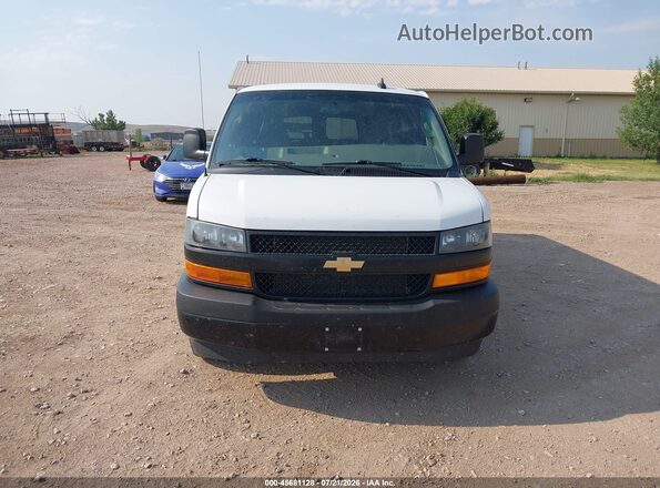 1GAZGNFP5R1204751 2024 CHEVROLET EXPRESS White Vista del cuadro de instrumentos