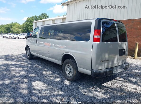 1GAZGNFP8L1273067 2020 CHEVROLET EXPRESS Silver Rear left