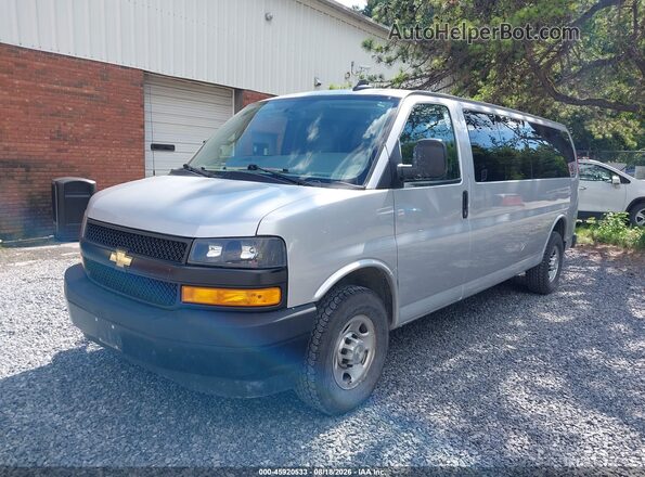 1GAZGNFP8L1273067 2020 CHEVROLET EXPRESS Silver Front left