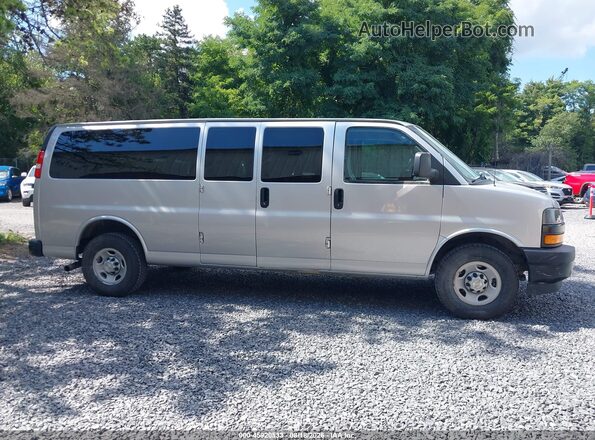 1GAZGNFP8L1273067 2020 CHEVROLET EXPRESS Silver 