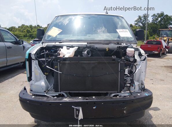 1GAZGNFP9P1195047 2023 CHEVROLET EXPRESS White Vista interior trasera