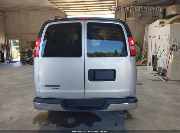 1GAZGPFF0G1272326 2016 CHEVROLET EXPRESS Silver 