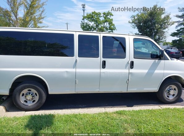 1GAZGPFF0H1266544 2017 CHEVROLET EXPRESS White 
