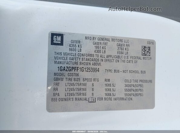 1GAZGPFF1G1253994 2016 CHEVROLET EXPRESS White Vista del compartimento del motor