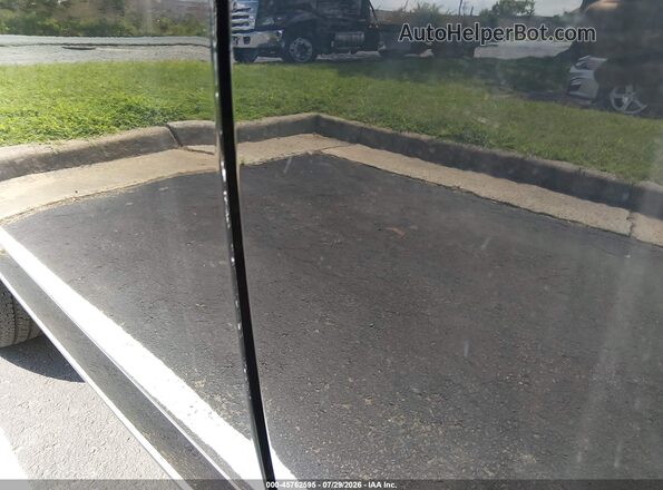 1GAZGPFF1H1265547 2017 CHEVROLET EXPRESS Black Вид панелі приладів