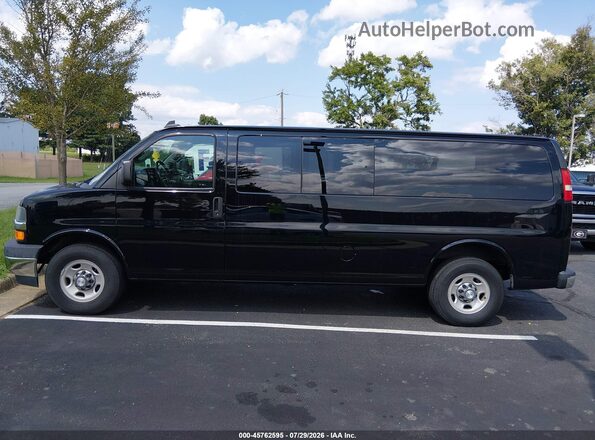 1GAZGPFF1H1265547 2017 CHEVROLET EXPRESS Black 