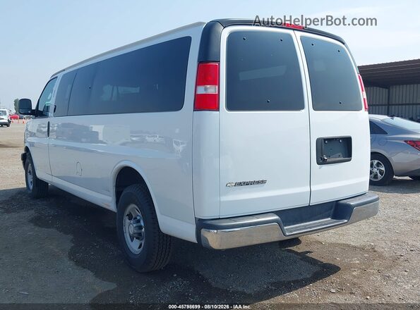 1GAZGPFF6H1273675 2017 CHEVROLET EXPRESS White Հետևի ձախ