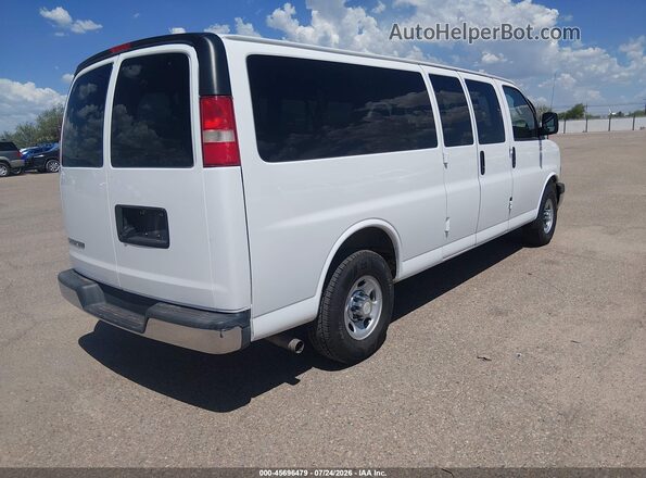 1GAZGPFF8H1225689 2017 CHEVROLET EXPRESS White Tył prawy