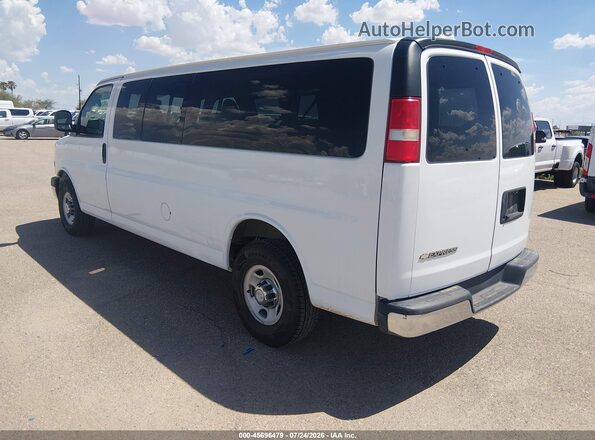 1GAZGPFF8H1225689 2017 CHEVROLET EXPRESS White Tył lewy