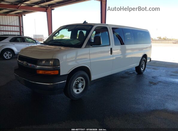 1GAZGPFF9H1272987 2017 CHEVROLET EXPRESS White Przód lewy