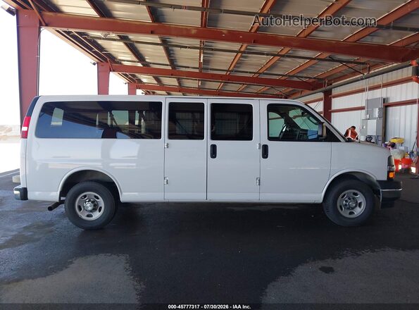 1GAZGPFF9H1272987 2017 CHEVROLET EXPRESS White 